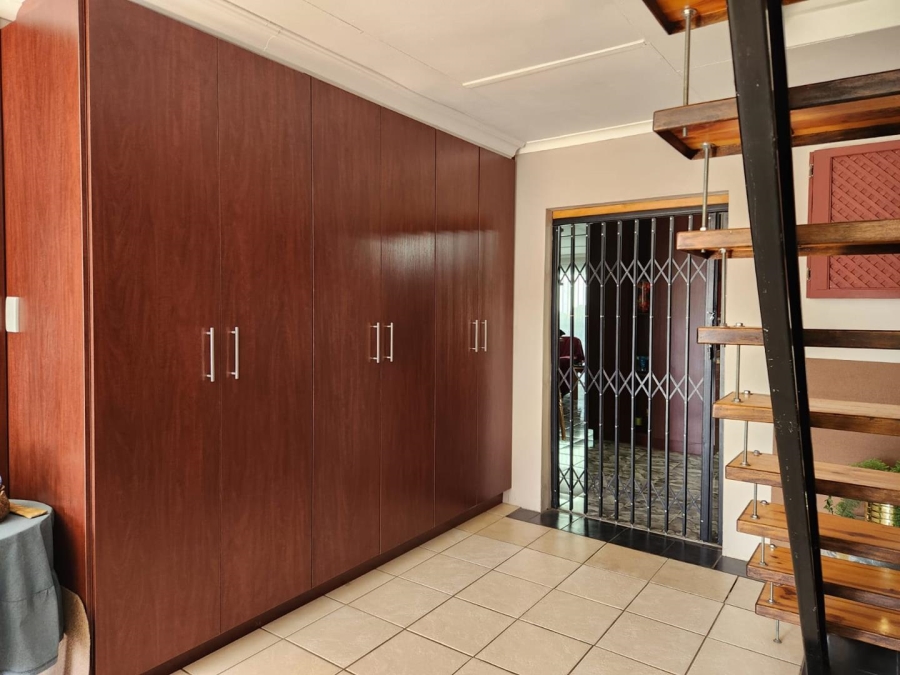 3 Bedroom Property for Sale in Vakansieplaas Western Cape